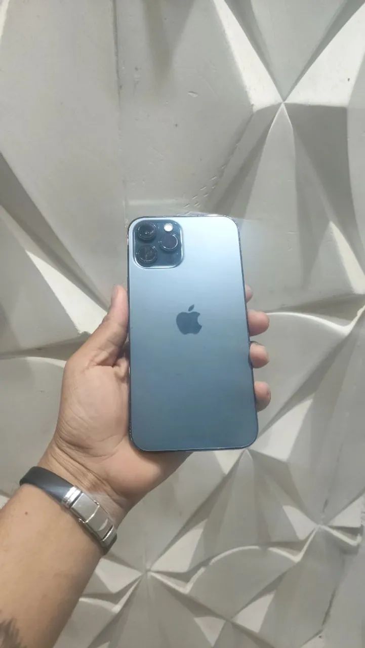 iPhone 12 pro Max 128 gigas todo original no preço!