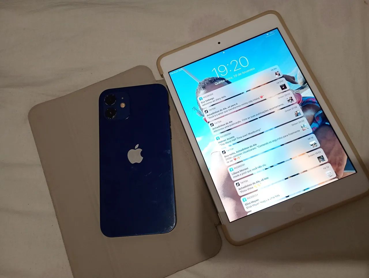 iPhone 12 e iPad mini 2 