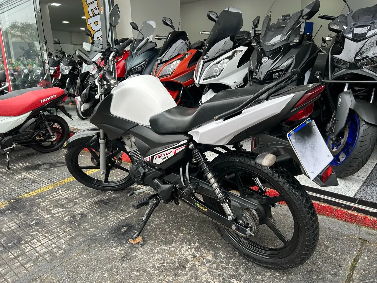 Yamaha Ybr Factor 150 Ano 2023 - Foto 5