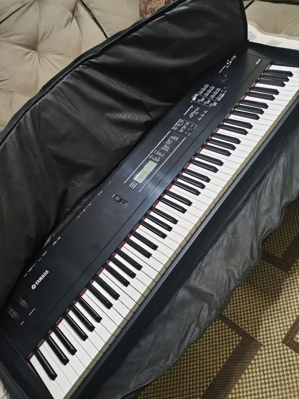 Teclado Yamaha S08