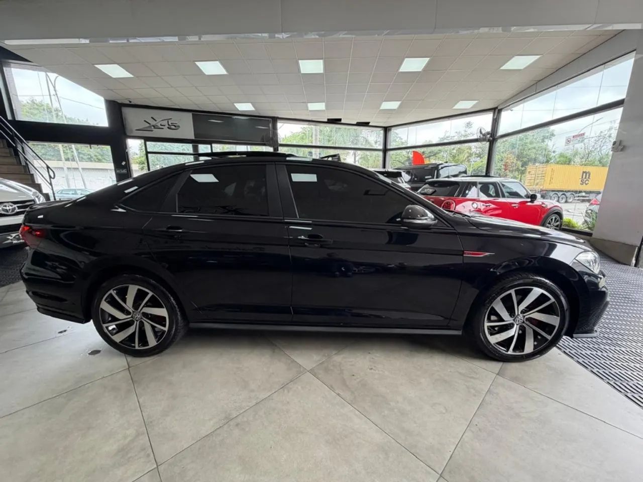 Volkswagen Jetta GLI 350 TSI 2.0 16V 4p Aut., foto 7 de 19