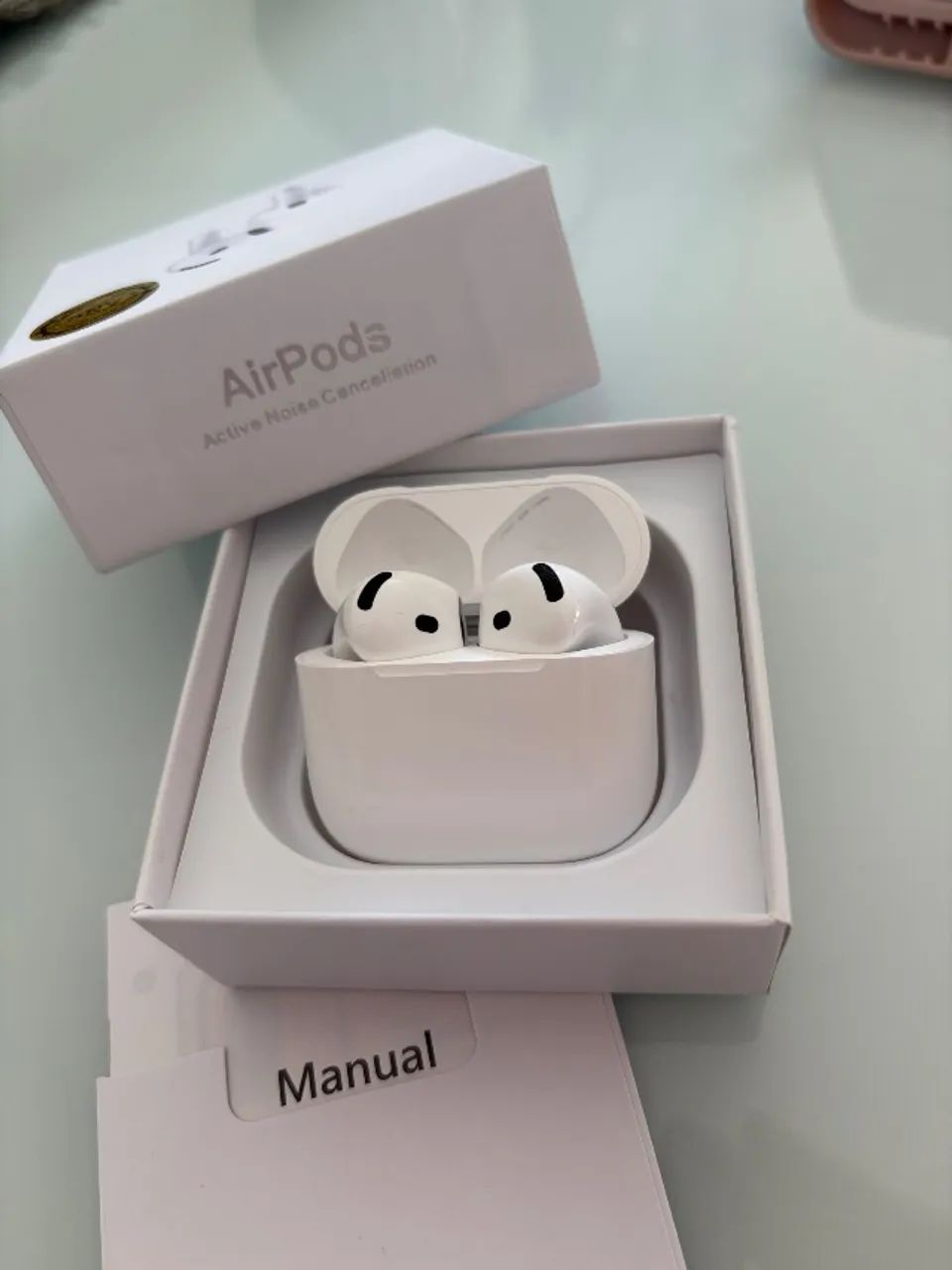 AirPods 4 