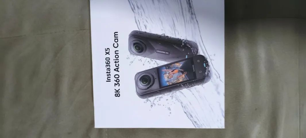 Insta 360 X5