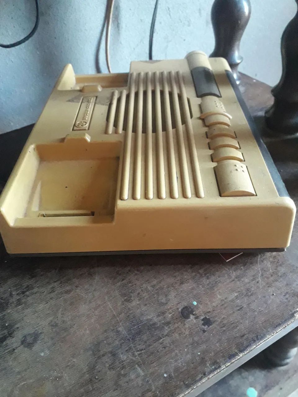 Rádio relógio general Eletric funcionando  - Foto 2