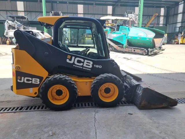 Mini Carregadeira JCB Compacto 190 - 2019 - Foto 3
