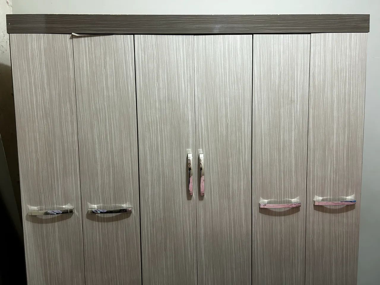 Vendo Guarda Roupa