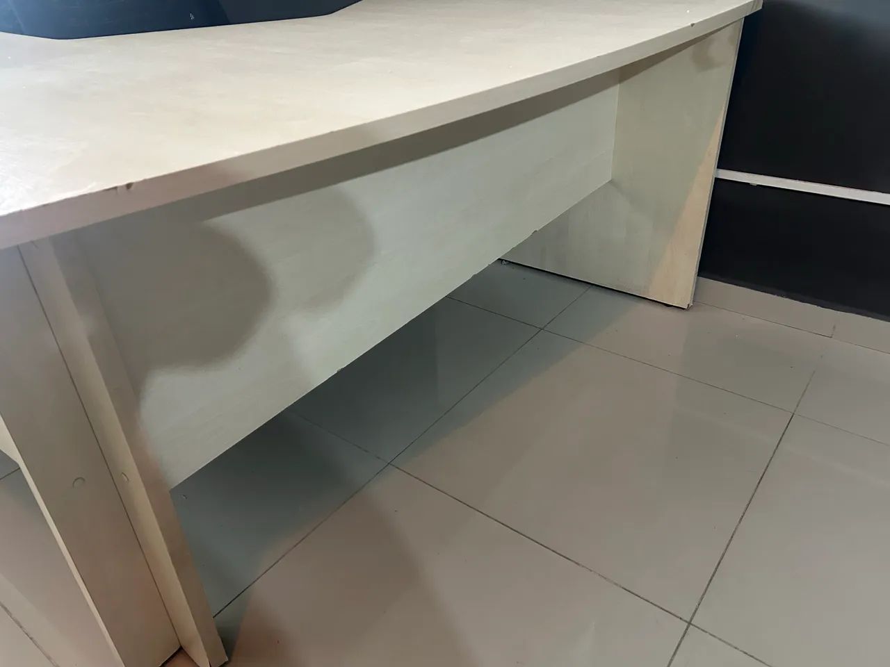 Mesa escritório em L  - Foto 3