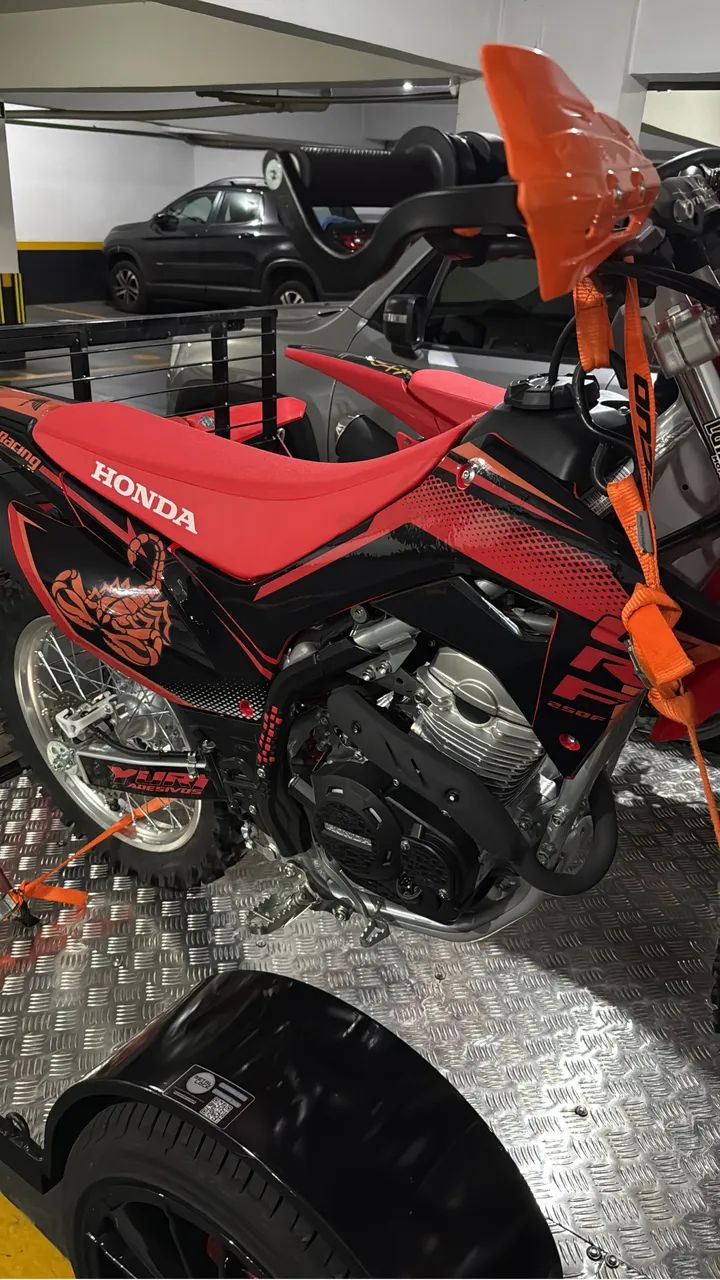  HONDA CRF 250F 2025 ? PRATICAMENTE 0KM ? - Foto 8