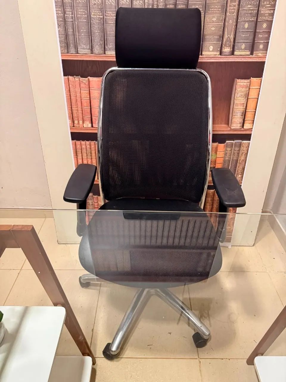 Cadeira de escritório espaldar alto