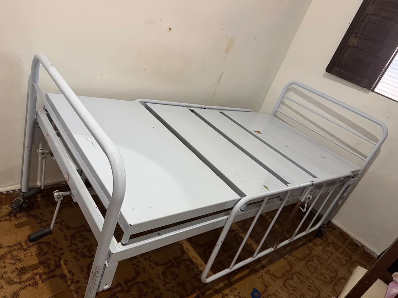 Cama Hospitalar 