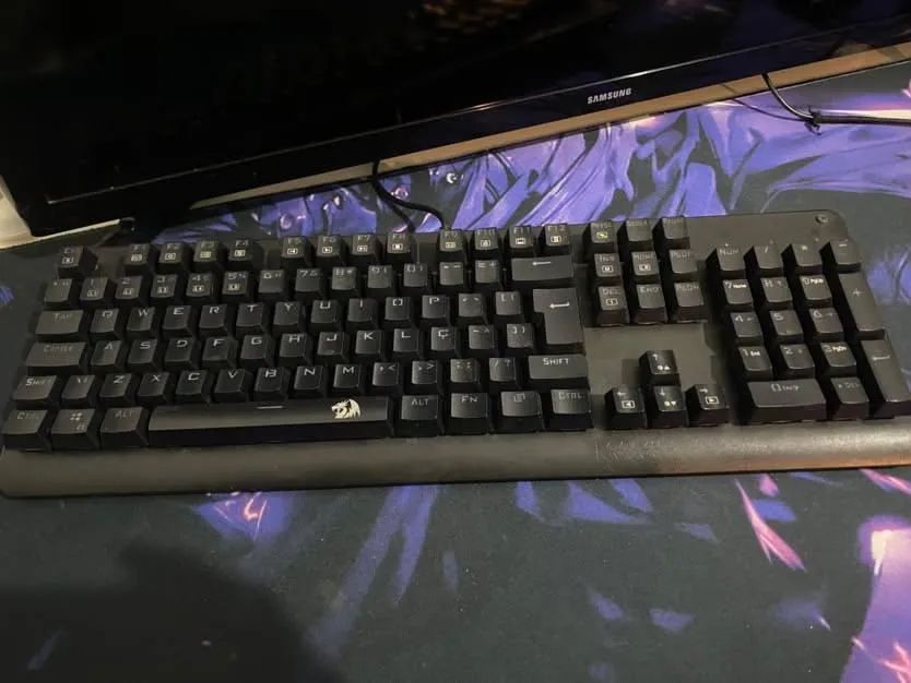 vendo teclado redragon 100%
