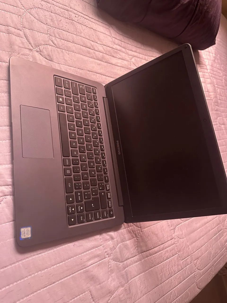 Vendo notebook com apenas 1 ano de Uso