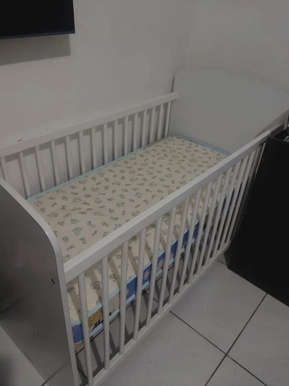 Berço branco em bom estado - Foto 2