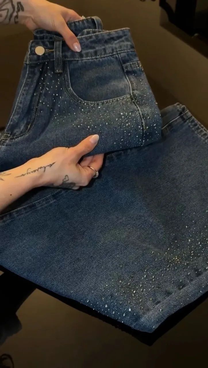Linda calça com strass  - Foto 3