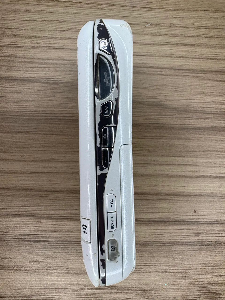 sony ericsson w52s, versão japonesa da linha walkman lançada em 2007 - Foto 5