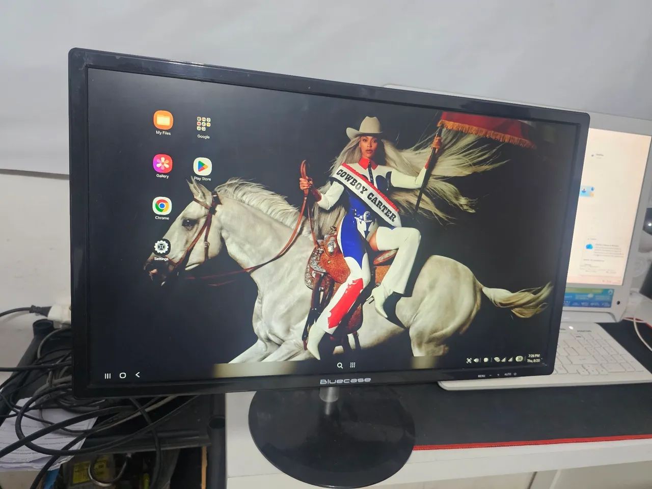 Monitor Bluecase - Foto 5
