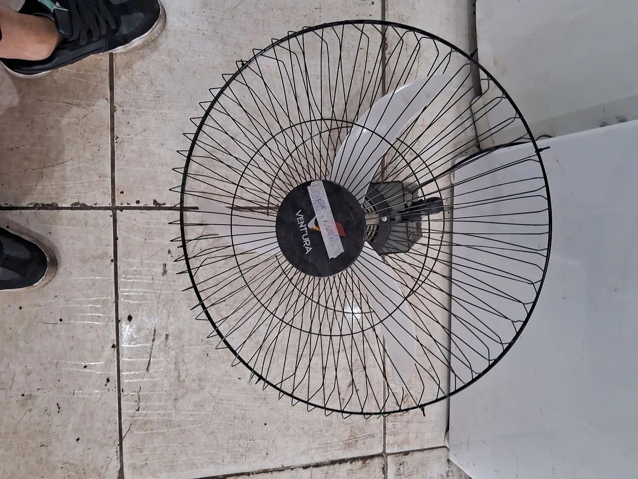 Vende -se ventiladores paredes