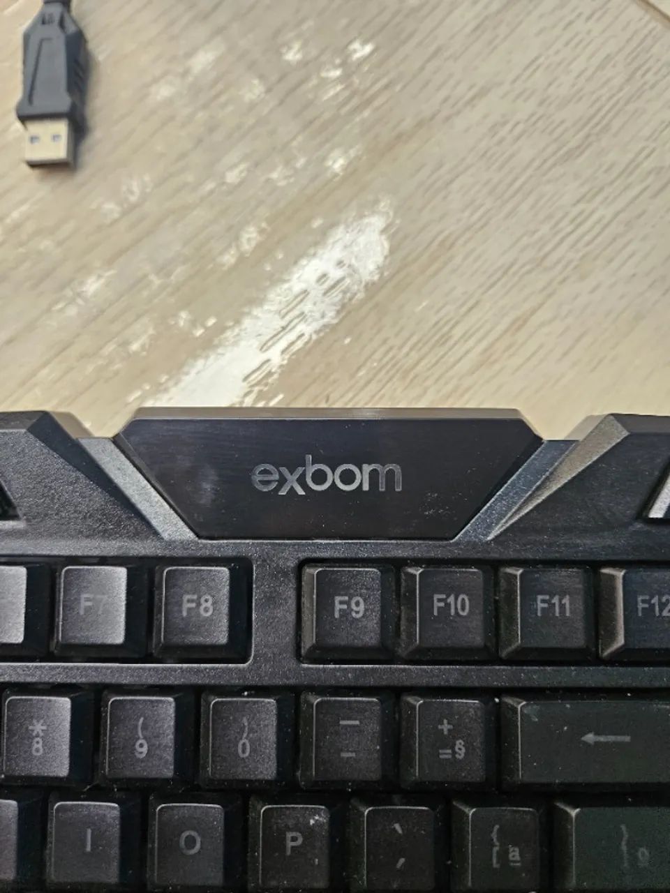 Teclado Exbom com teclas iluminadas usb - Foto 2