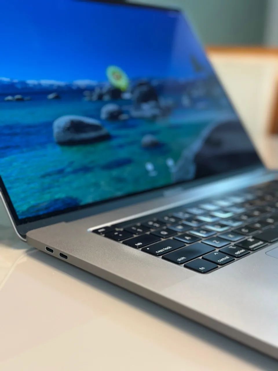 MacBookPro 2019 16インチ i9搭載 メモリ64GB/512GB MacBook Pro 16 2019 Intel i9 Nvme 2TB E 64GB RAM - Notebooks