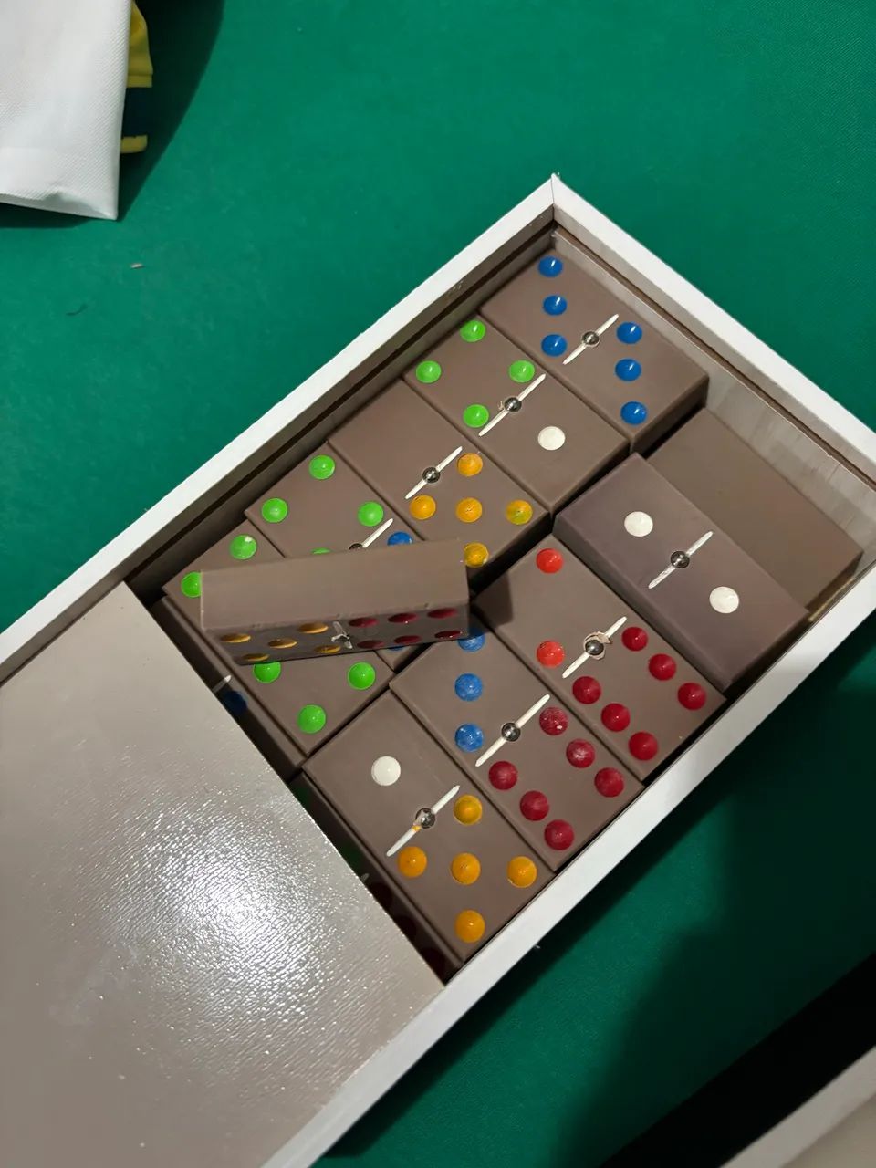 Dominó  - Foto 2