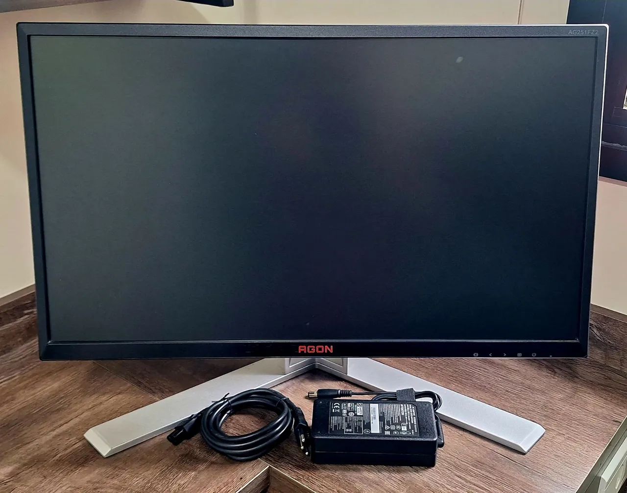 Monitor Gamer AOC Agon 24.5