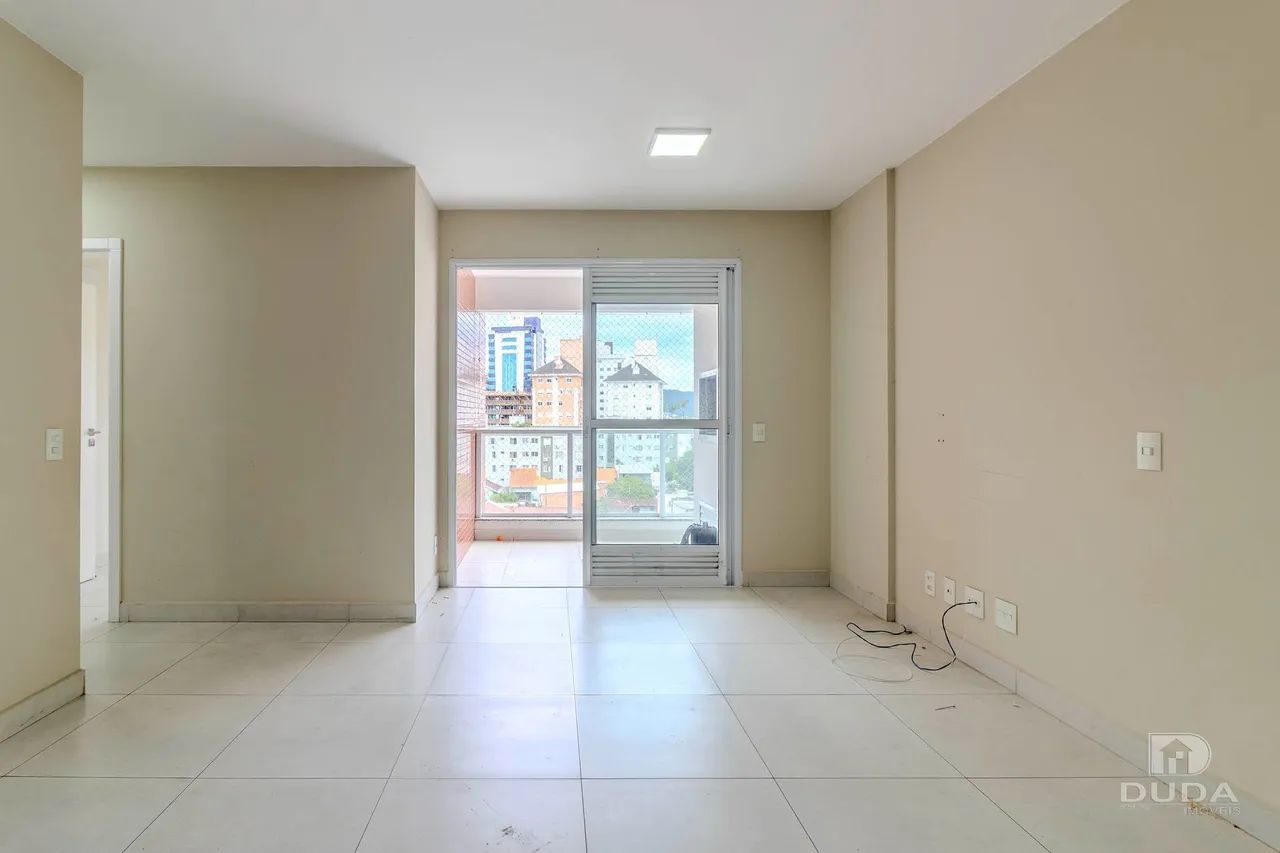 Apto de 2 com vaga na Agronômica - Foto 4