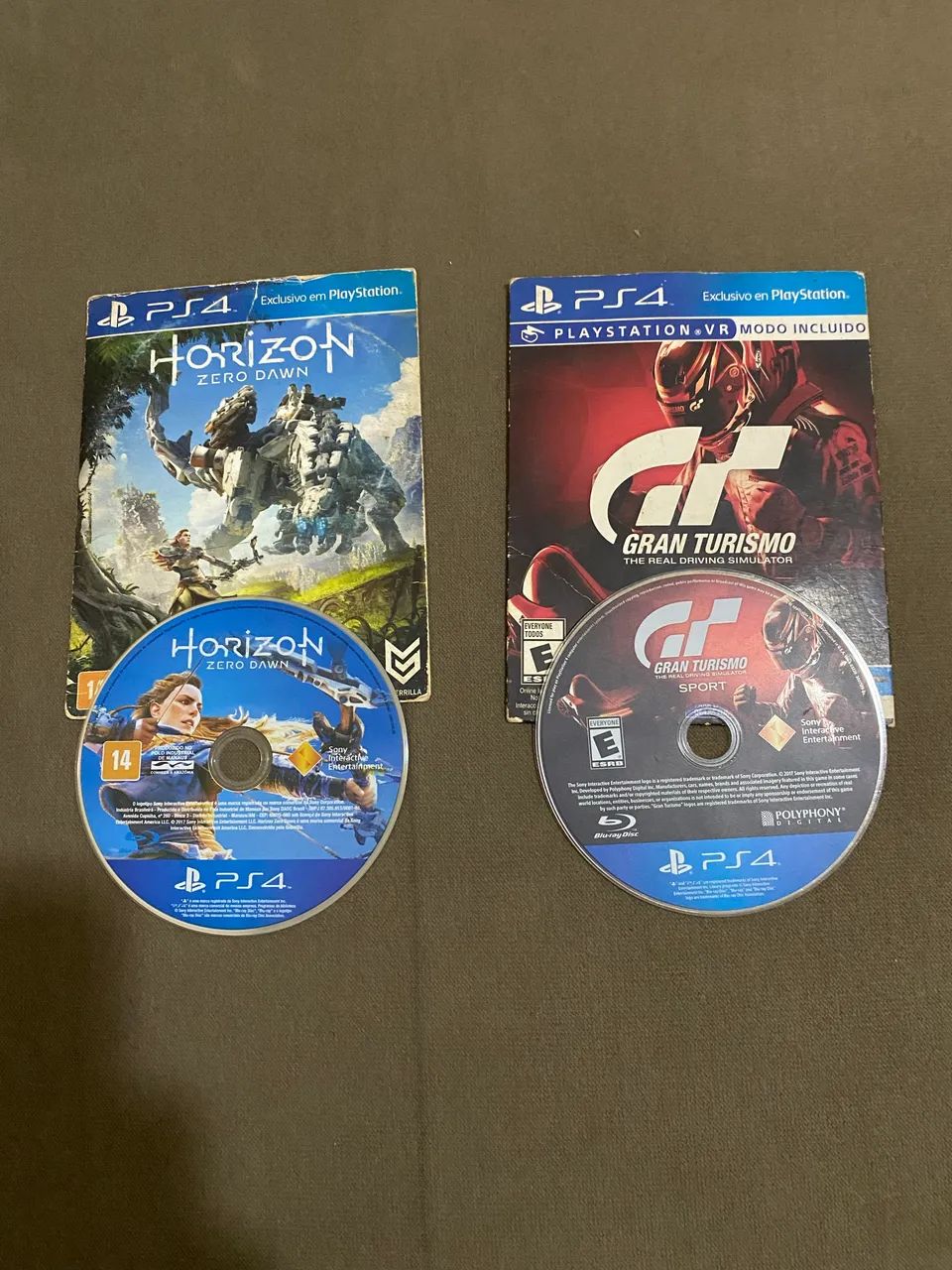 Vendo 2 jogos PS4