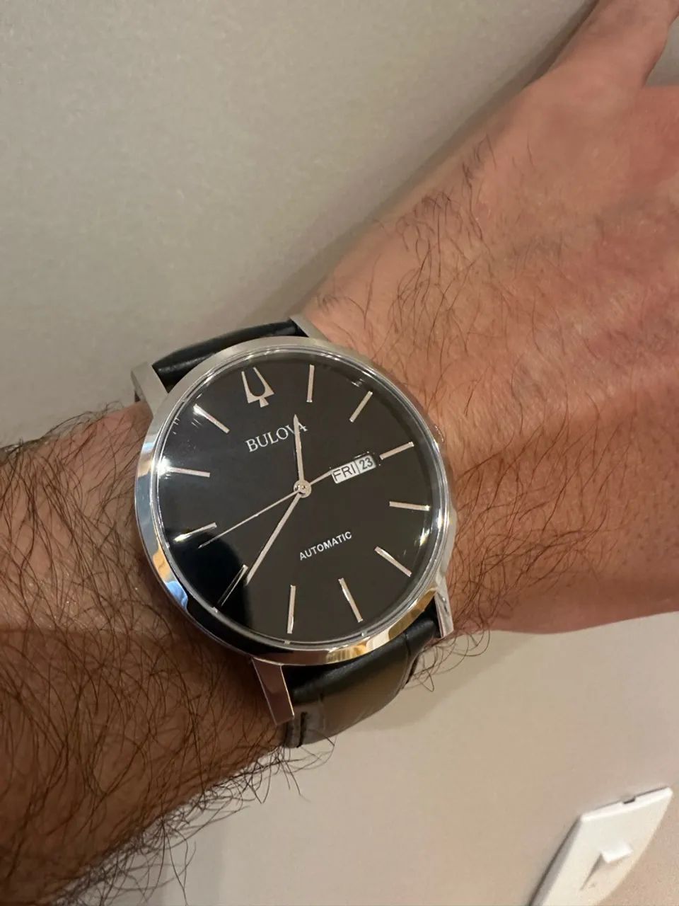Relógio BULOVA - modelo 96C131 - impecável 