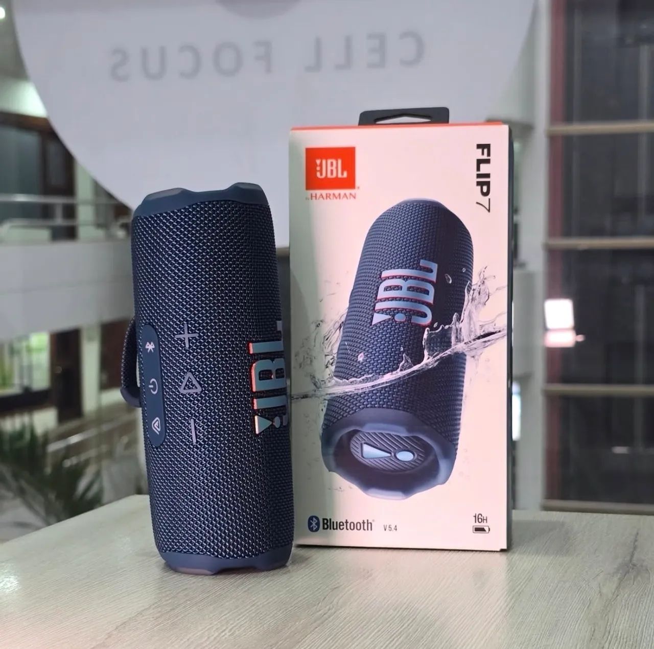 JBL Flip 7 Azul e Preta  - Foto 3