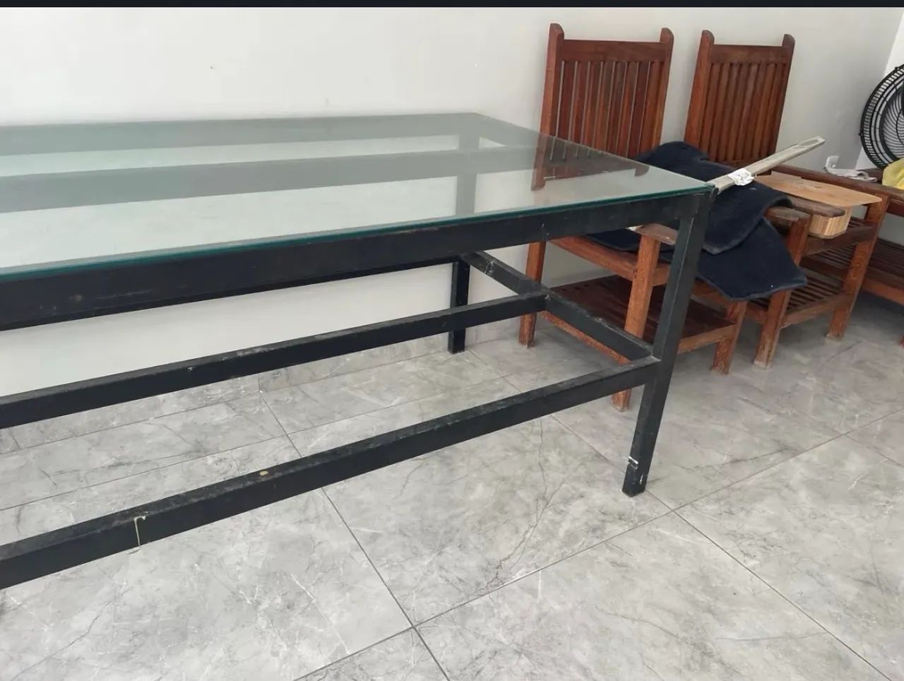 Mesa com tampo de vidro, 1,86x85 - Foto 3