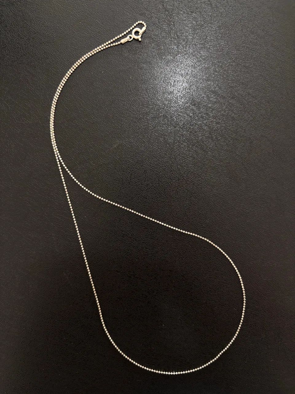 Cordão bolinha delicado em prata - Foto 3