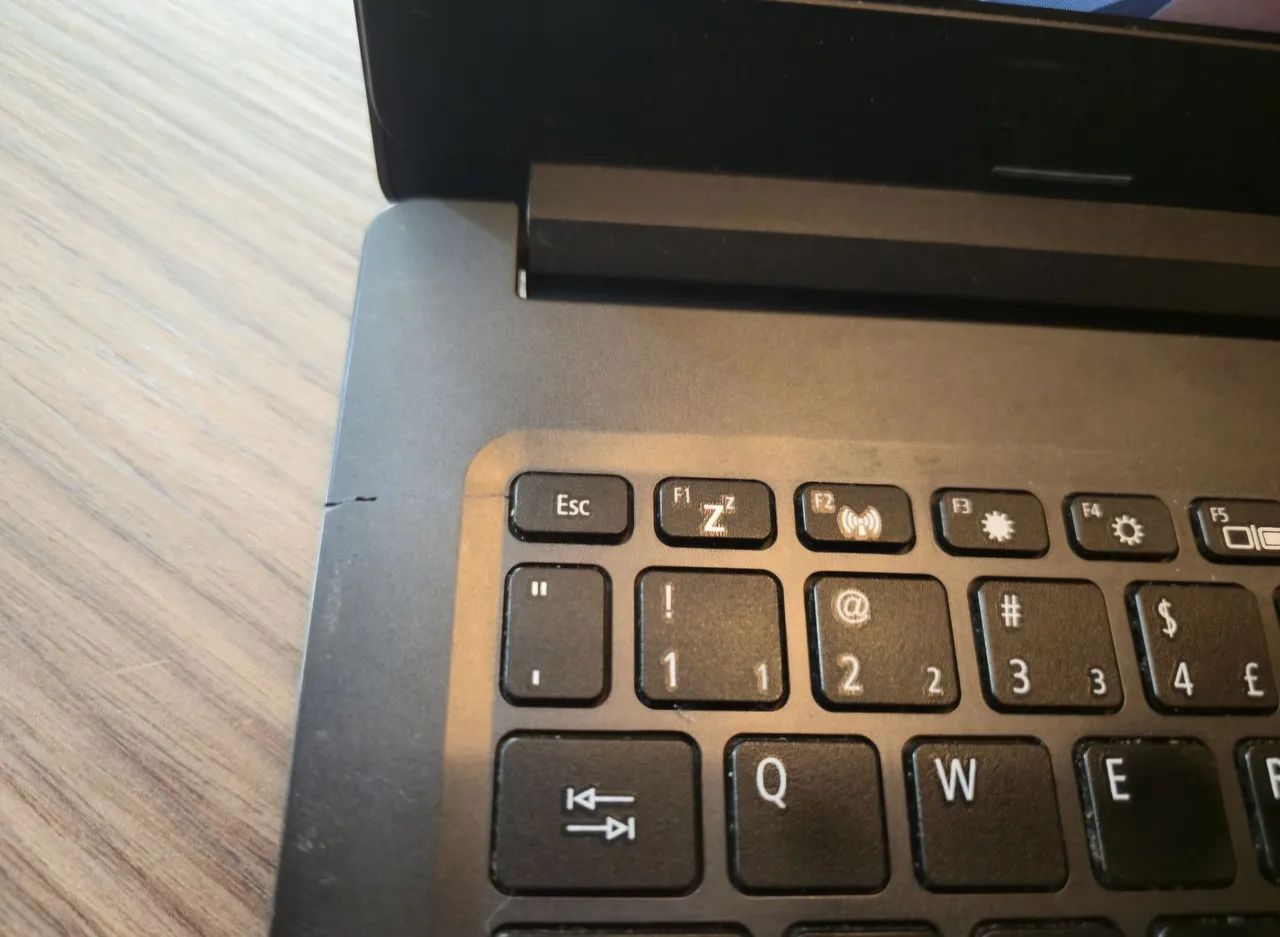 Vendo Notebook Acer A315 - Foto 4