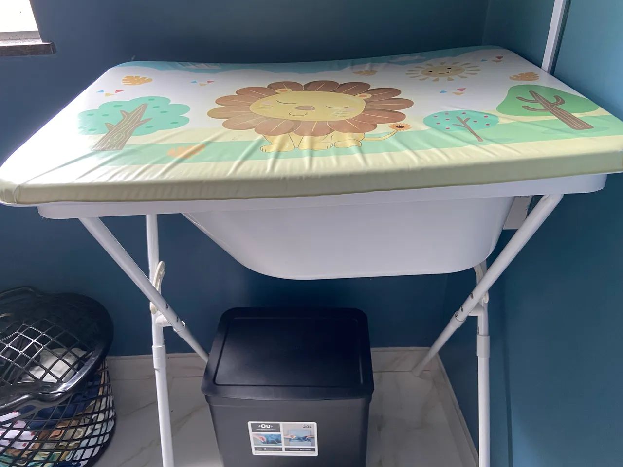 Vende-se trocador com banheira. - Foto 4