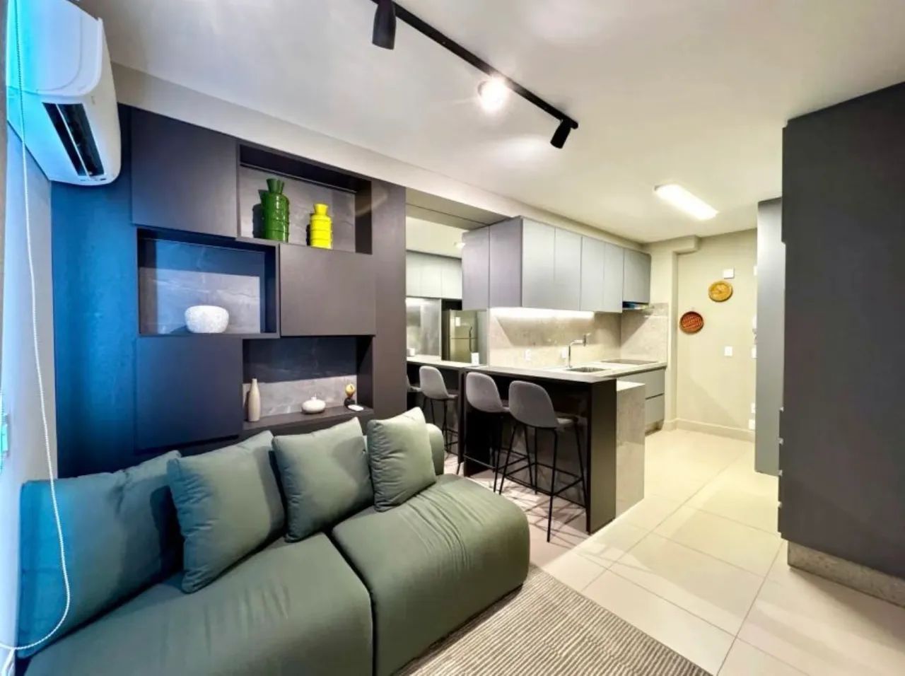 Apartamento para alugar com 1 quarto, 42 m² - Vila Itapura - Foto 2