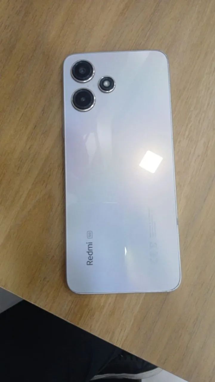 Celular em ótimo estado 