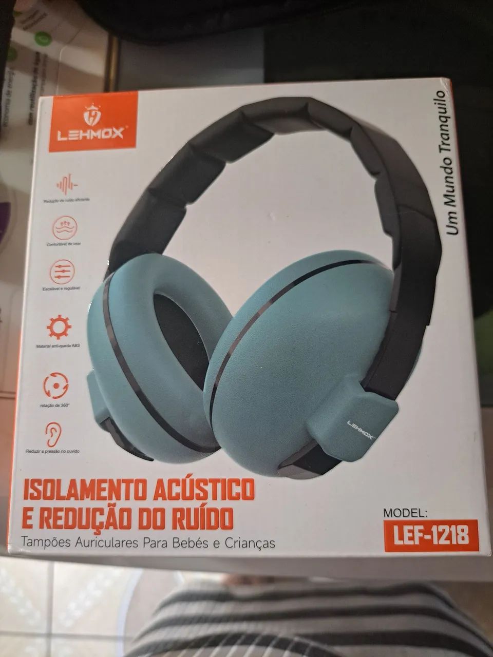 Fone de ouvido pra bebê 