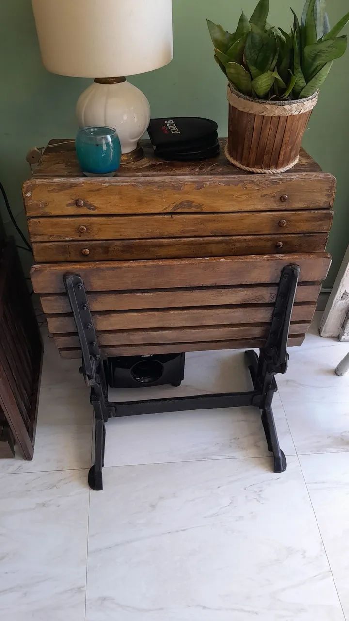 CARTEIRA ESCOLAR ANTIGA 