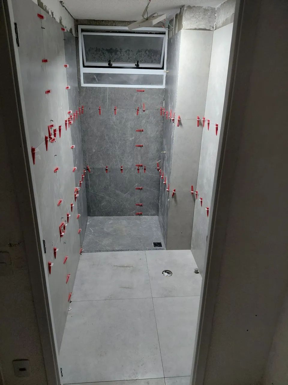 PEDREIRO DE ACABAMENTO  - Foto 3