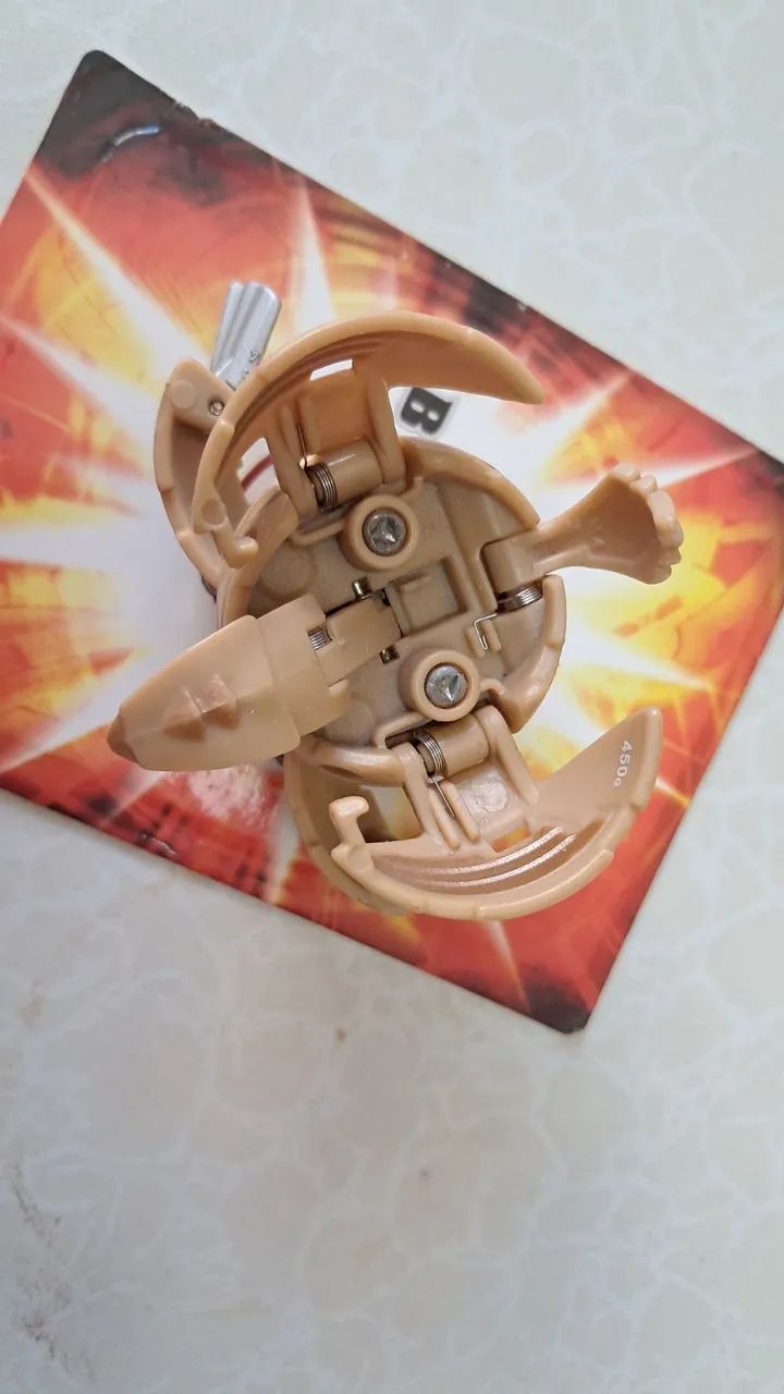 Bakugan Cosmic Ingram subterra - Foto 2