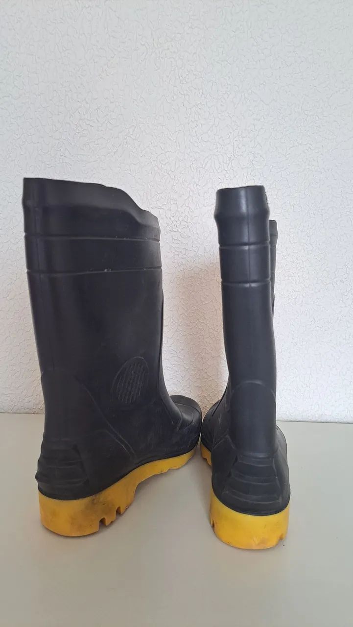 Bota Impermeável - Foto 3