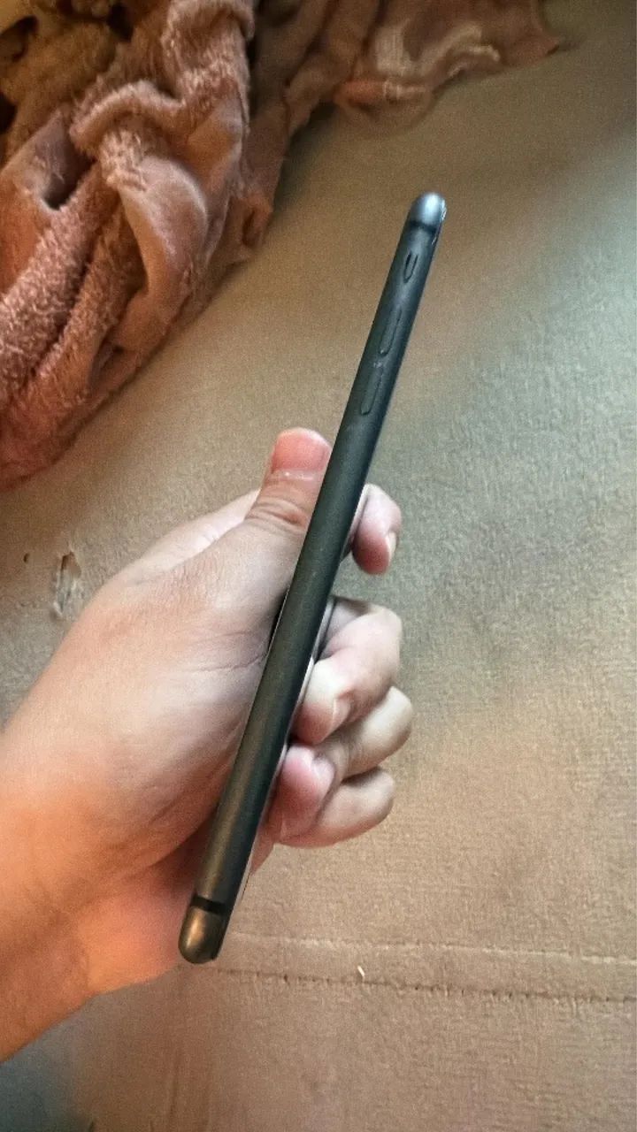 iPhone 8 Plus 64GB troco - Foto 3