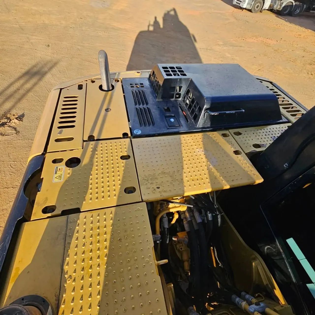 ESCAVADEIRA CATERPILLAR 313 D2L - Foto 4