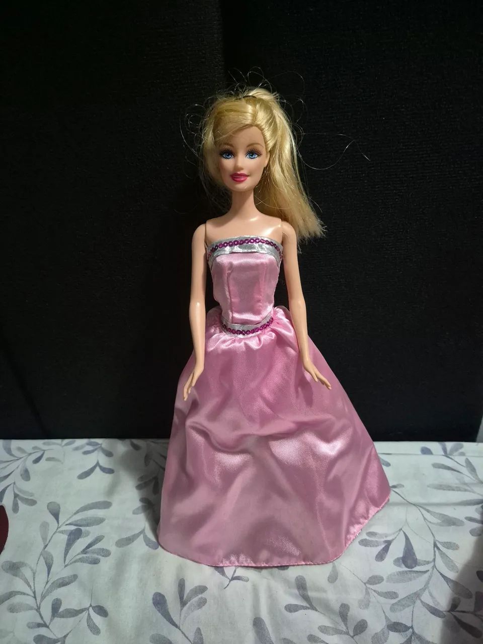Barbie 2 em 1 (Moda e magia) - Foto 2