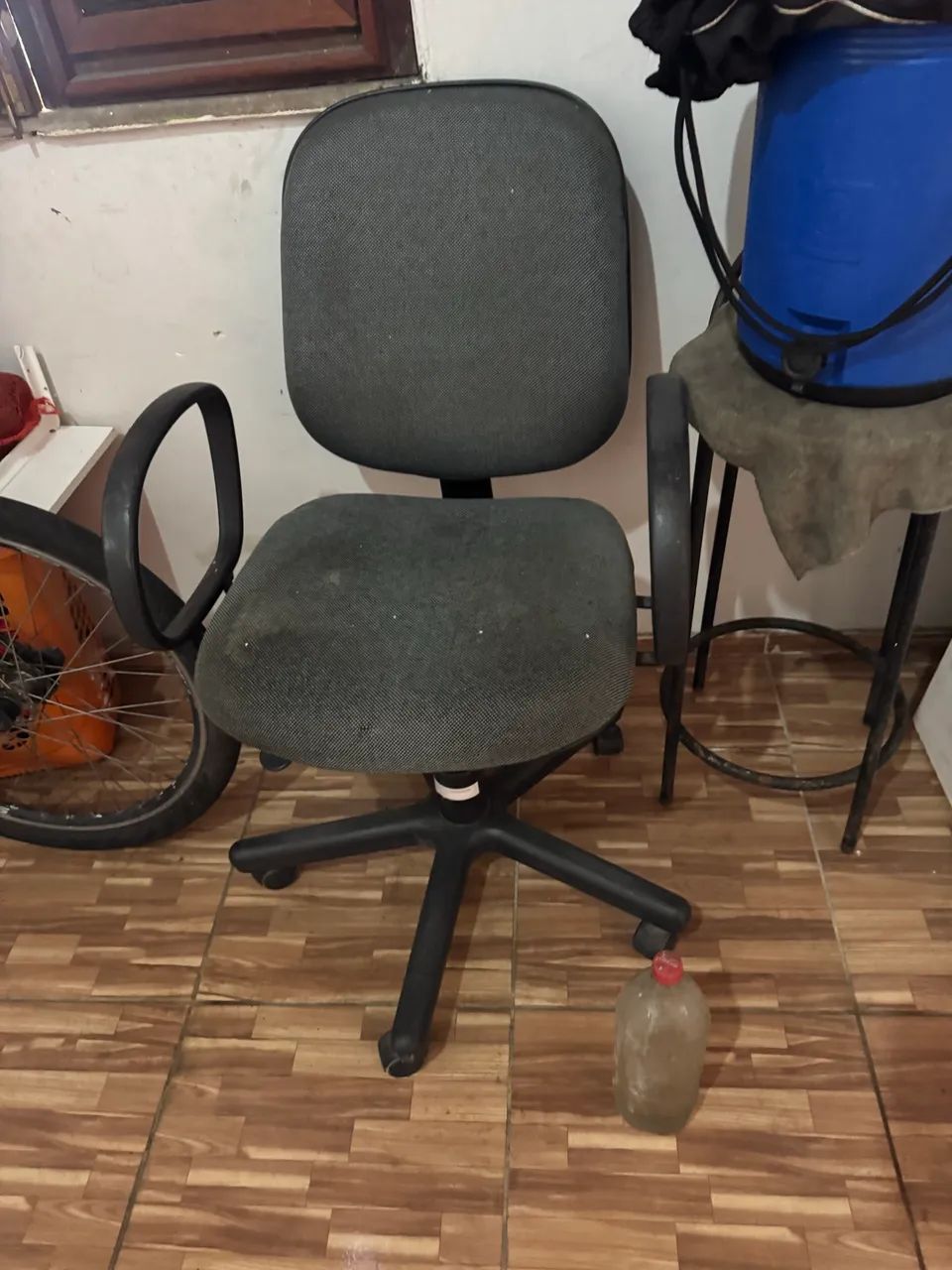 Cadeira hidráulica  - Foto 2