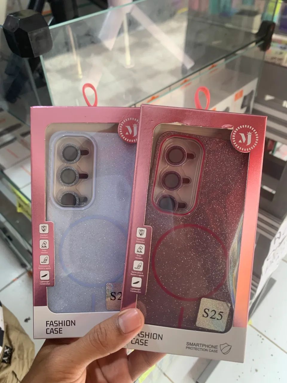 ? Capinhas Premium e Estilosas para Celular - Foto 3
