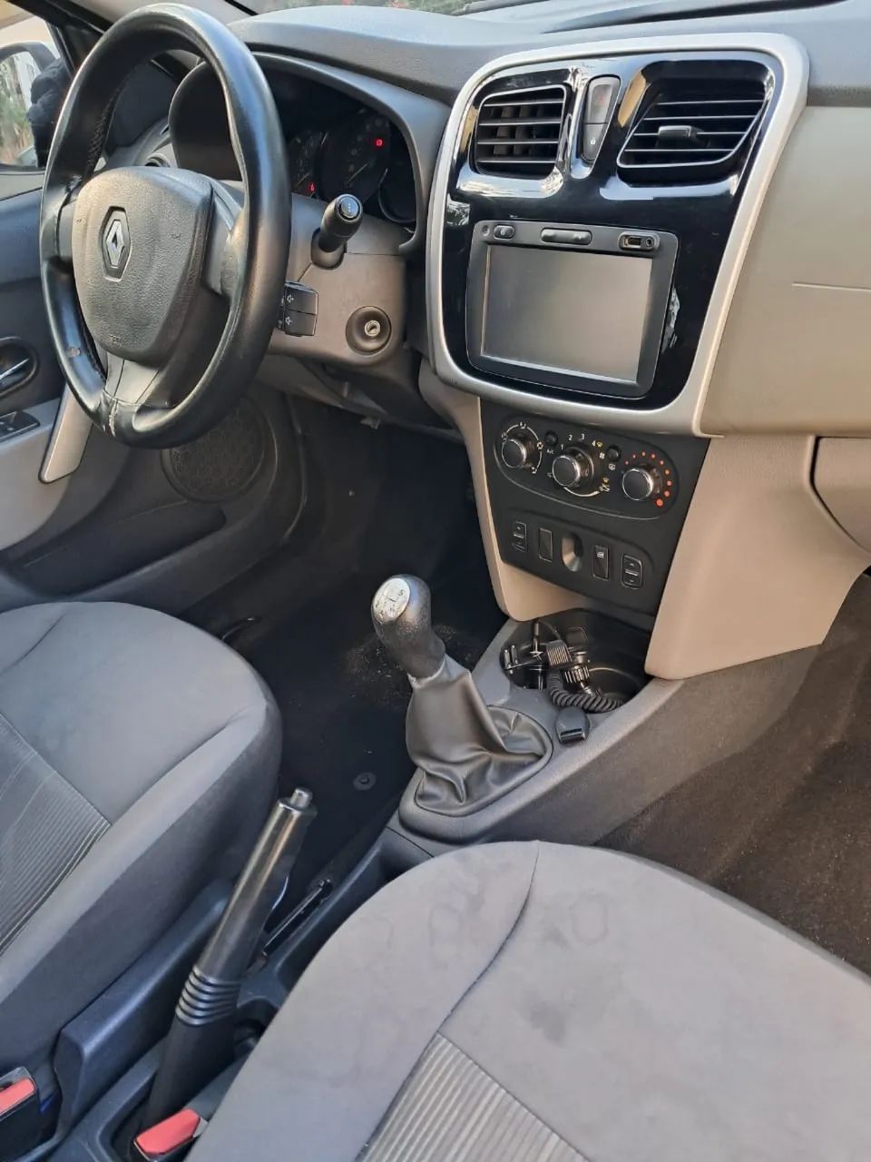 Renault Logan Expression Flex 1.6 16V 4P 2018 - Foto 4