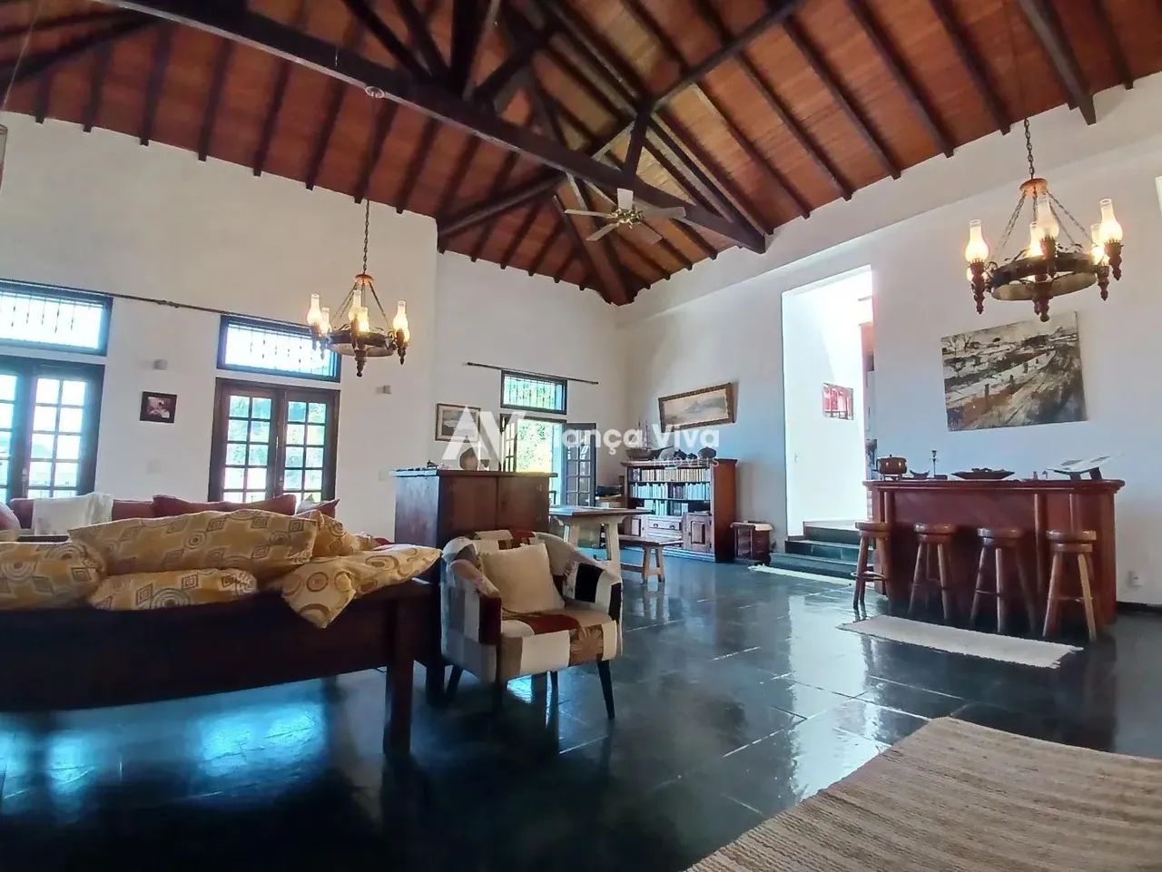 Catete | Casa 3 quartos, sendo 2 suites - Foto 5