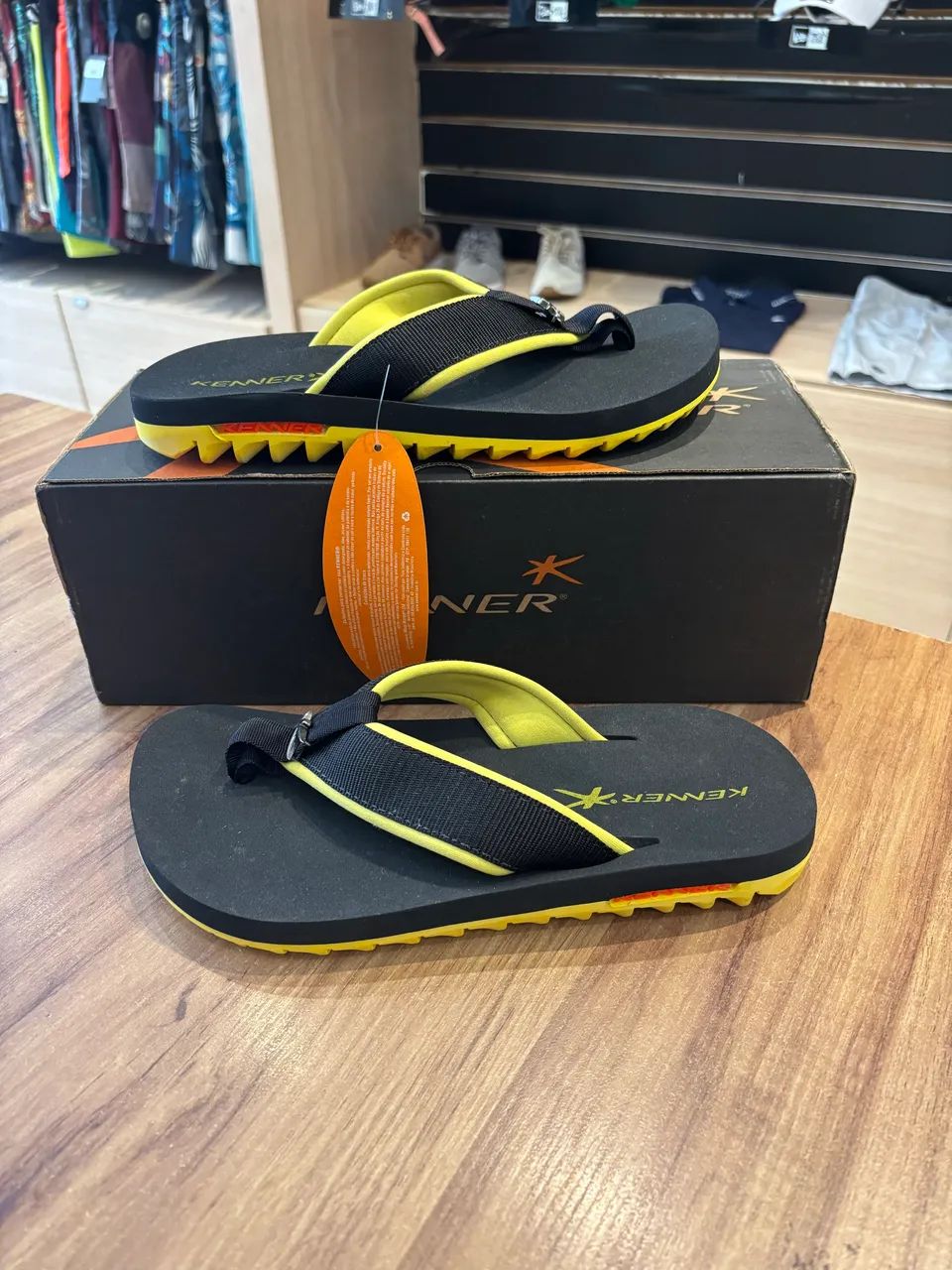 Sandália Kenner Action Gel Original - Preta com Amarelo- Nova  - Foto 2