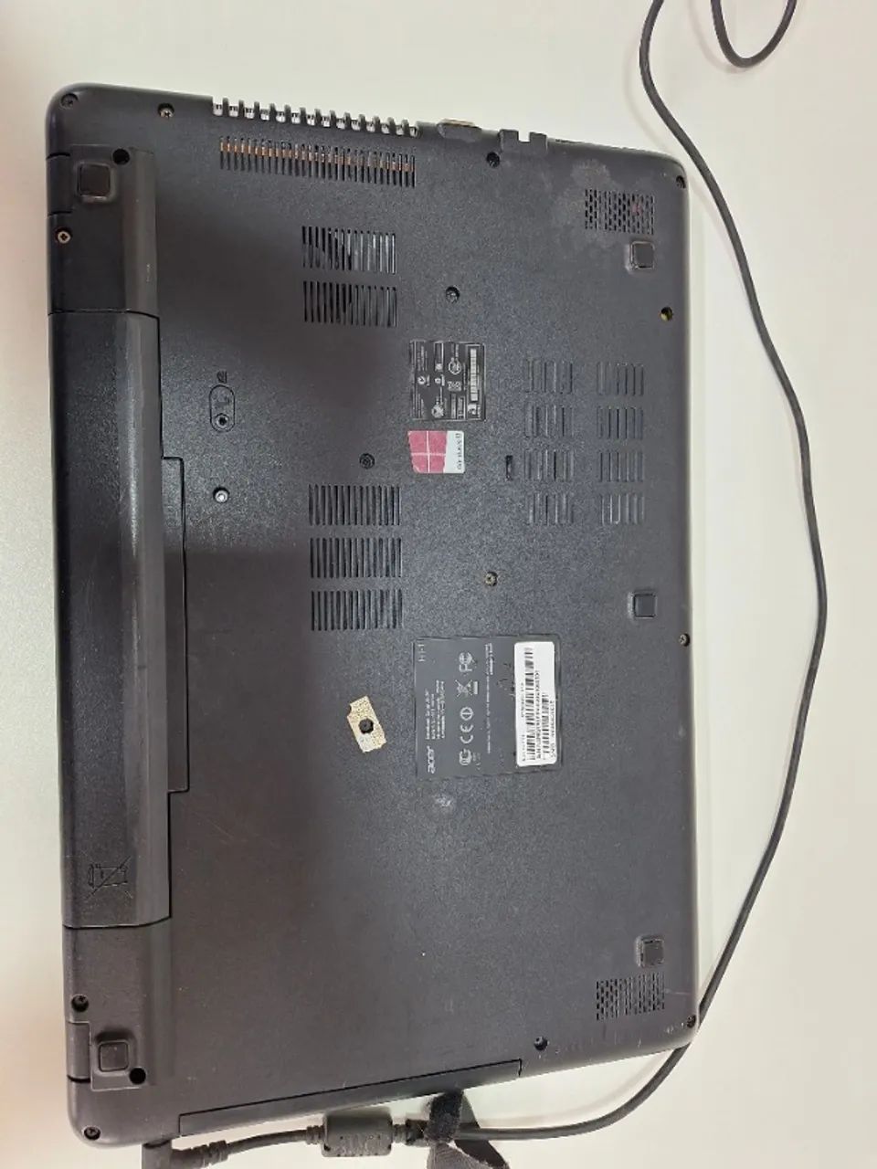 Notebook Acer E571 i3 4GB SSD 240GB - Foto 3