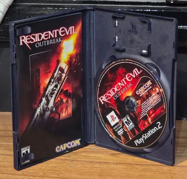 Jogo Resident Evil Outbreak PS2 Original Americano - Foto 2